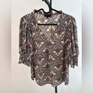 Colorful Patterned Women's Top Perfect for Summer